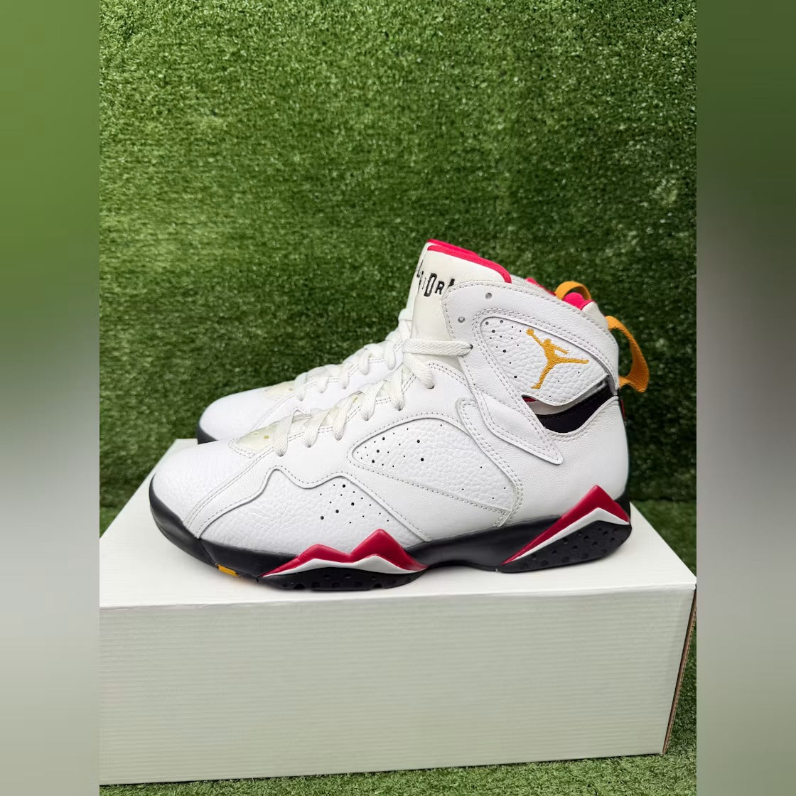 Used - Air Jordan 7 Retro Cardinal (2022) - US M 9 - detail 4