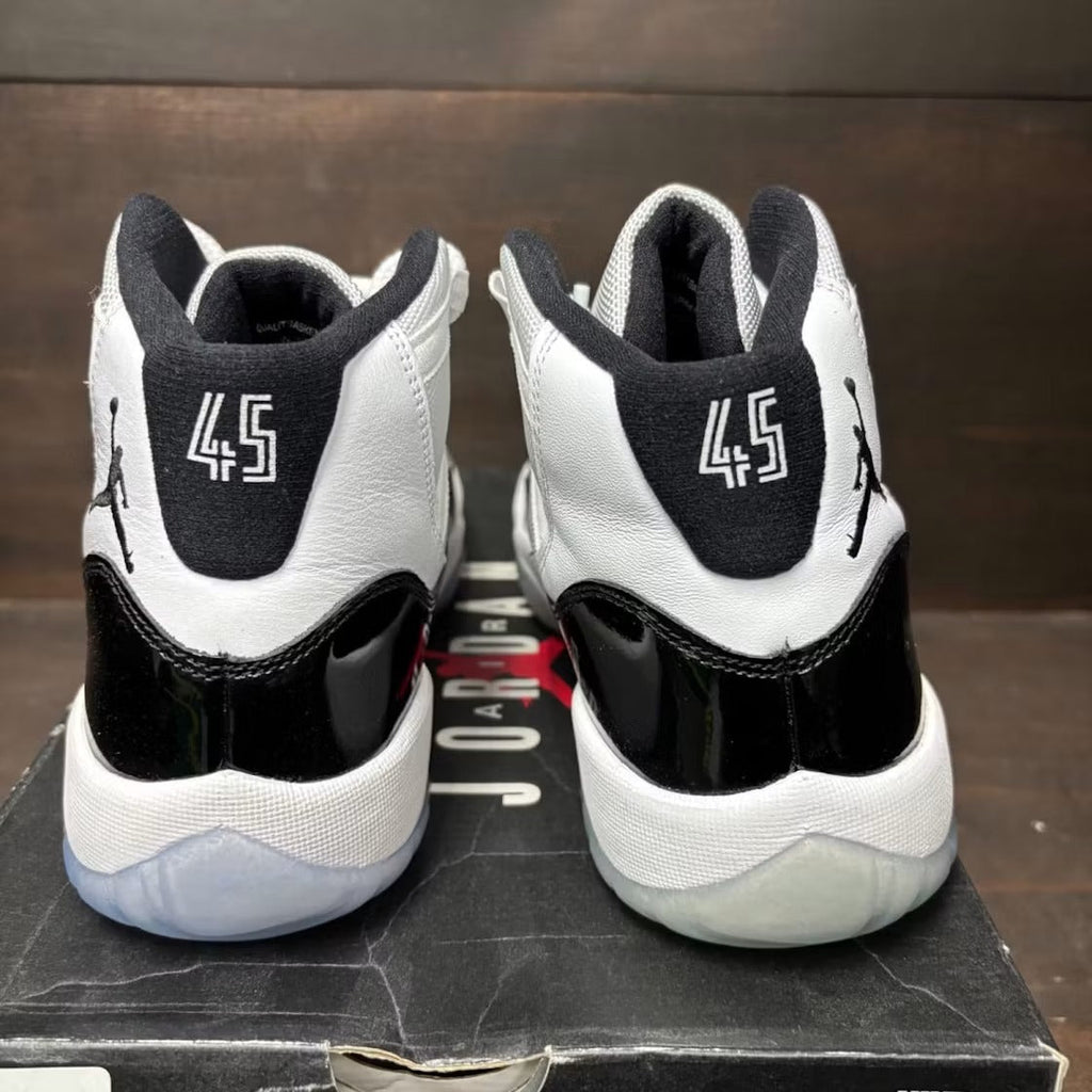 Used - Air Jordan 11 Retro Concord (2018) (GS) - US 6.5Y - detail 4