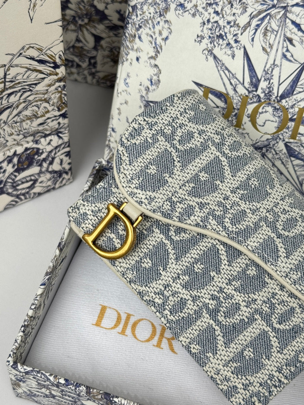Dior 25S Saddle Jasmine Gusset Card Holder 10 in Light Blue Oblique Jacquard Canvas