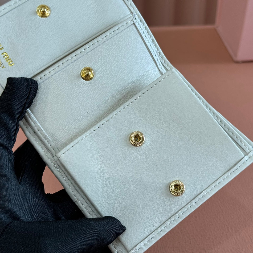 Small Matelassé Nappa Leather Wallet White